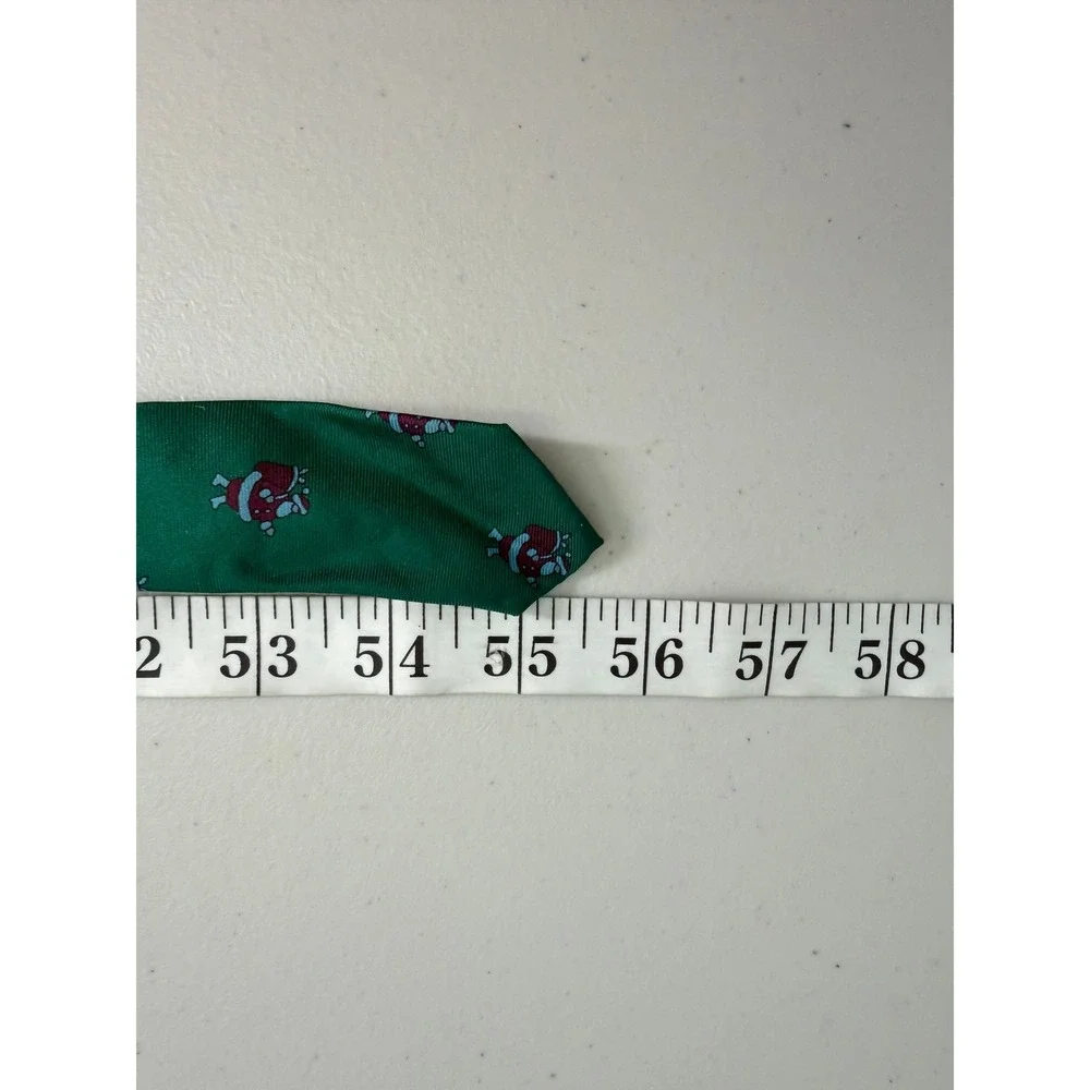 VTG Saks Fifth Avenue Mens Silk Christmas Tie Green Santa Claus Holiday USA Read